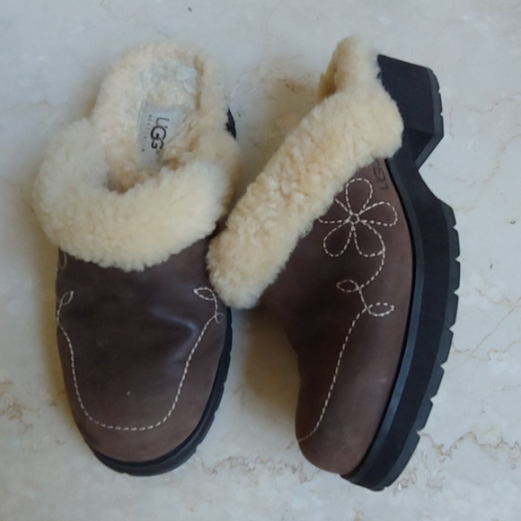 sherpa clogs
